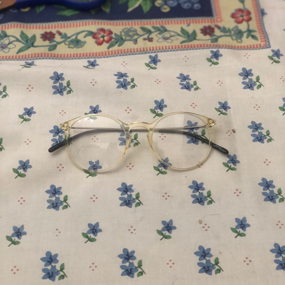 Non prescription glasses